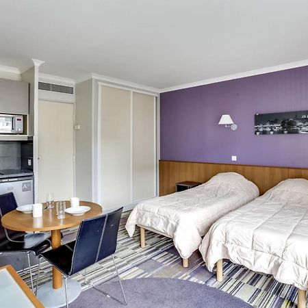 Guestready - Studio Cosy Pres Du Metro Issy-les-Moulineaux Buitenkant foto