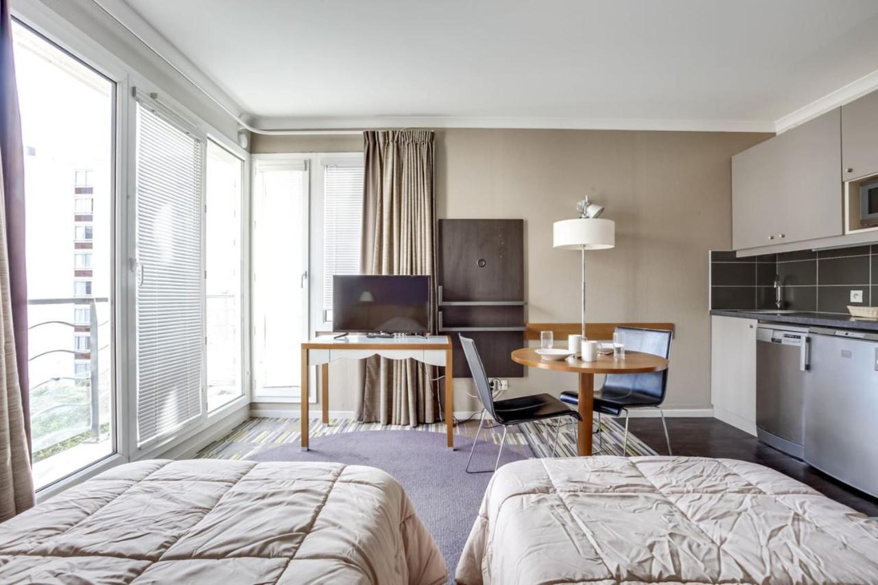 Guestready - Studio Cosy Pres Du Metro Issy-les-Moulineaux Buitenkant foto