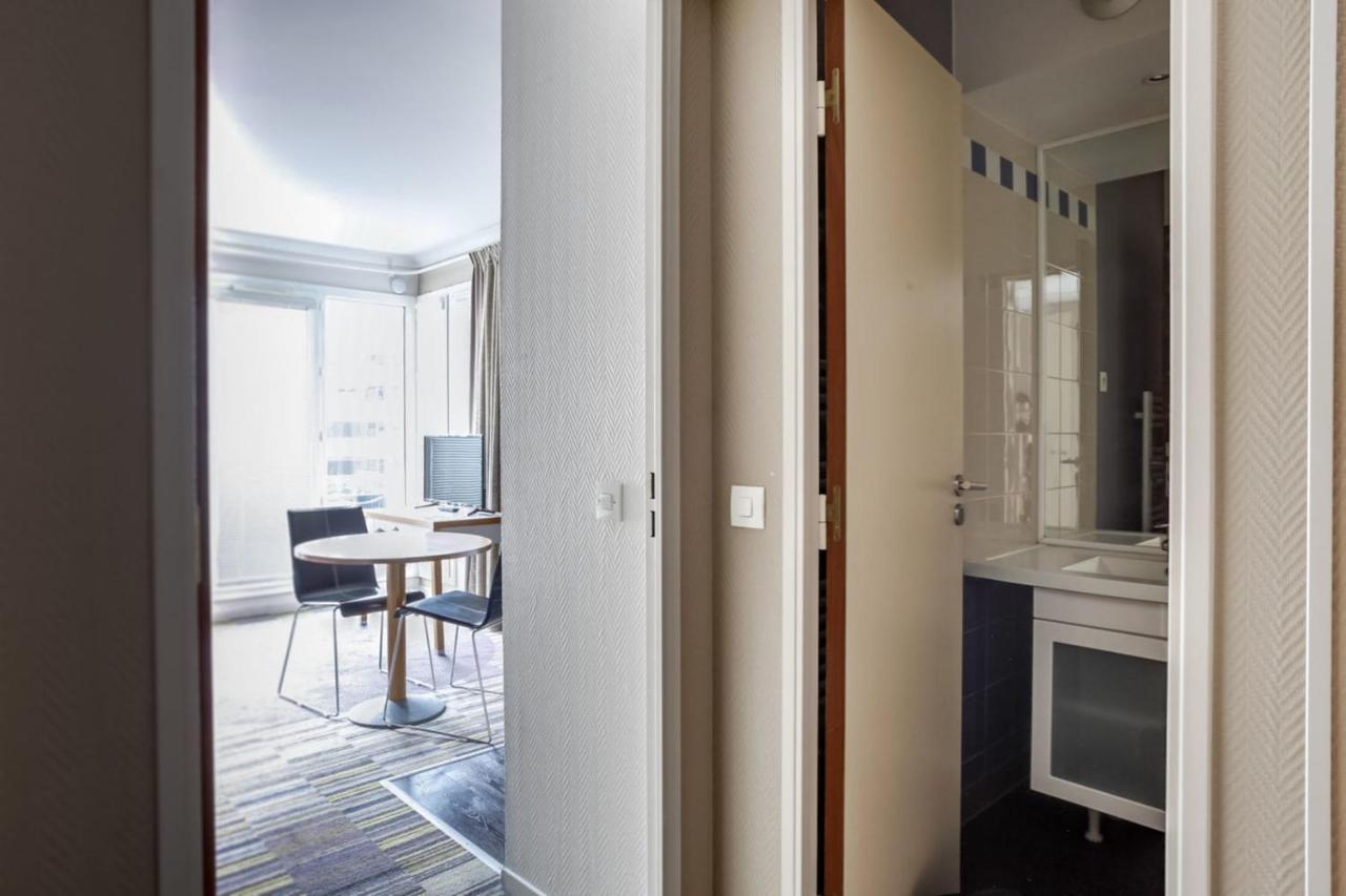 Guestready - Studio Cosy Pres Du Metro Issy-les-Moulineaux Buitenkant foto